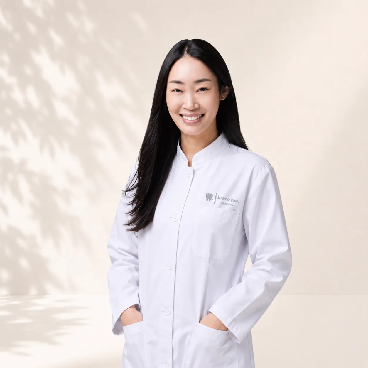 ทพญ. ปารณีย์ ลีฬหาทร ทีมทันตแพทย์ Brace Me Dental Clinic