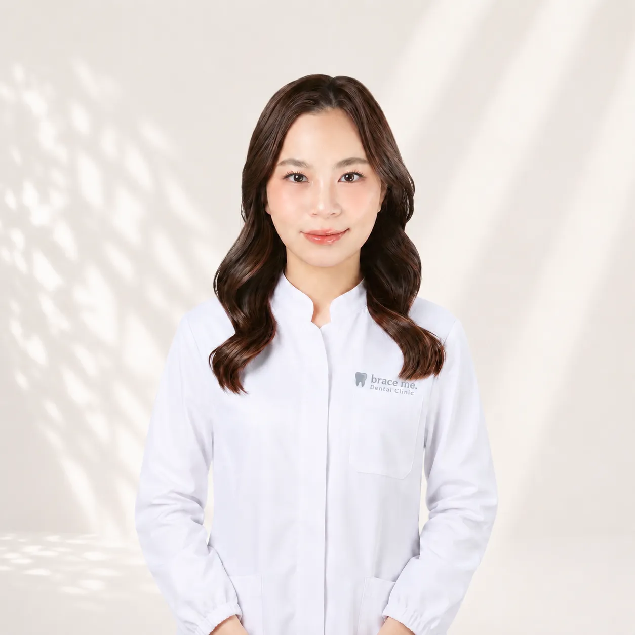 ทพญ. ไรวดา ขวัญทอง ทีมทันตแพทย์ Brace Me Dental Clinic